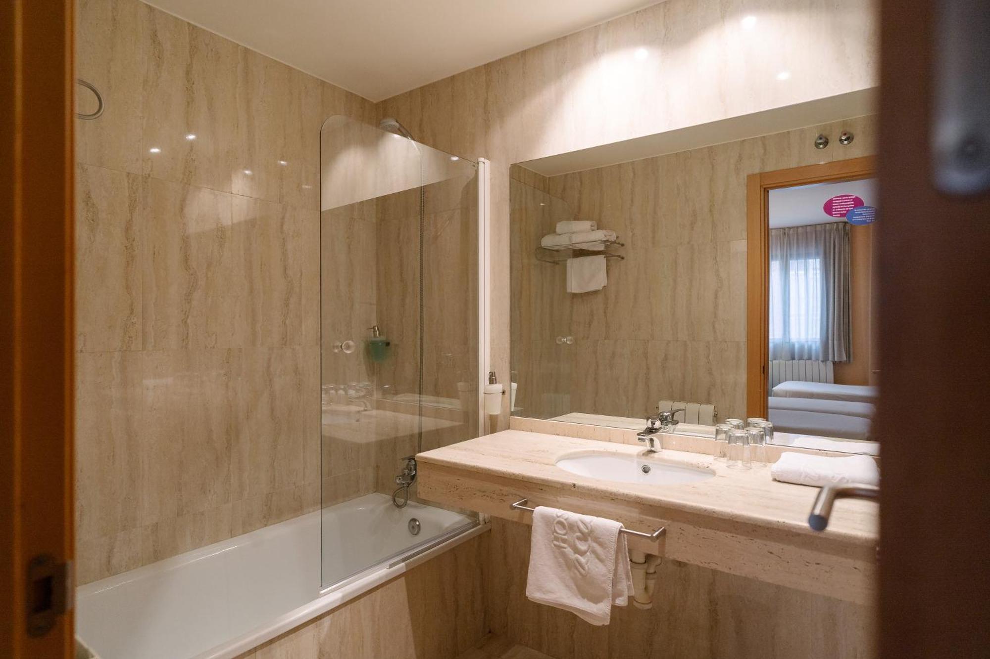 Hostal Acanto Burgo Dış mekan fotoğraf